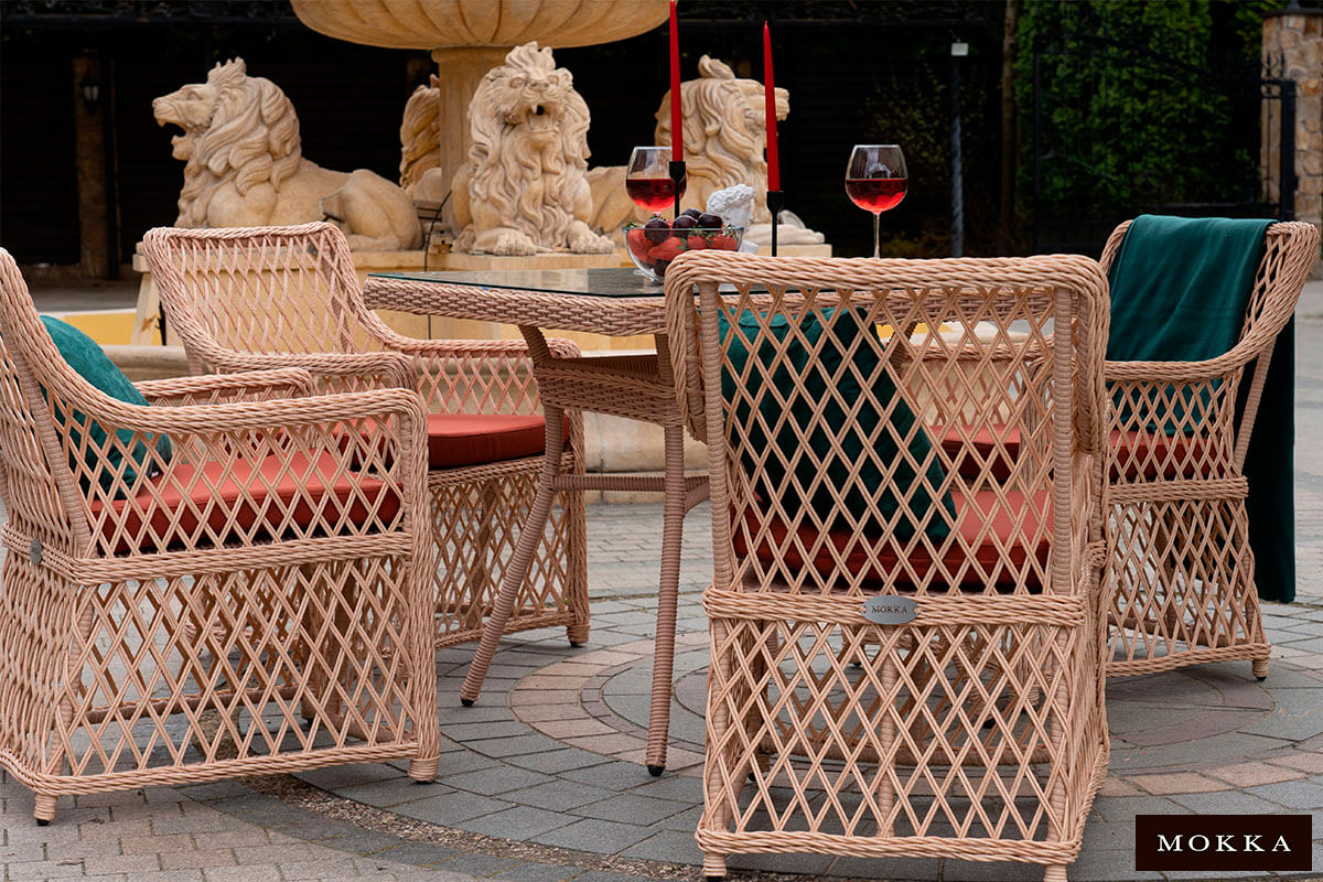 Комплект плетеной  мебели MOKKA VILLA ROSA (4 кресла) + 4 подушки