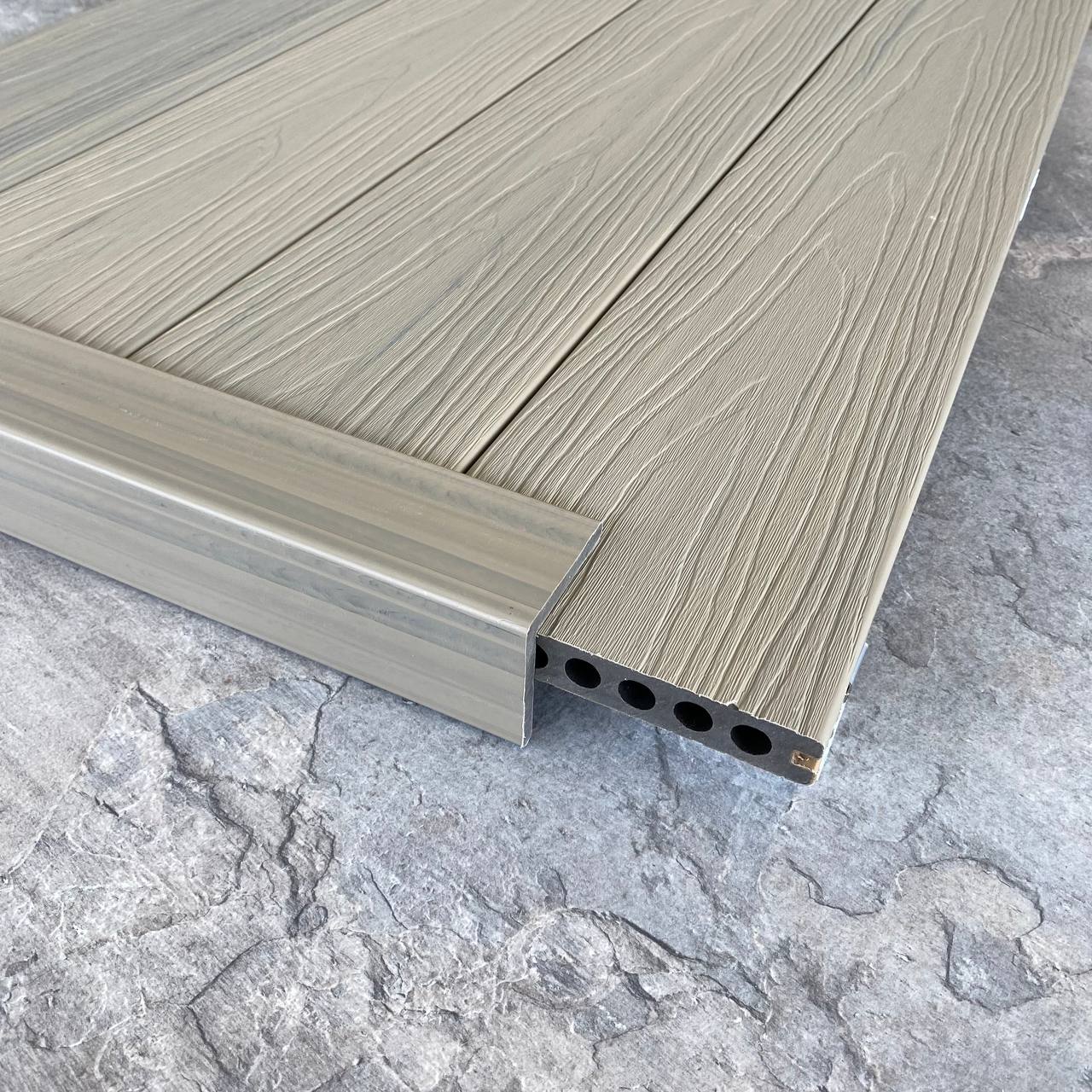 Угол EasyDecking Ко-Экструзия 57х57х3010 Дрифтвуд