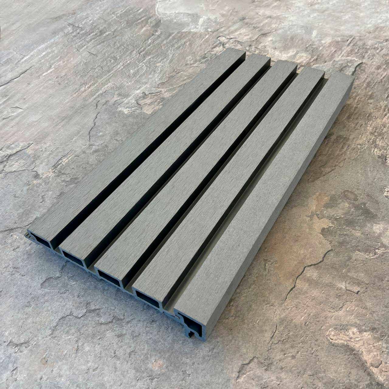 Угол для реечной панели EasyDecking Вуд-Икс 50х50х3010 Серый
