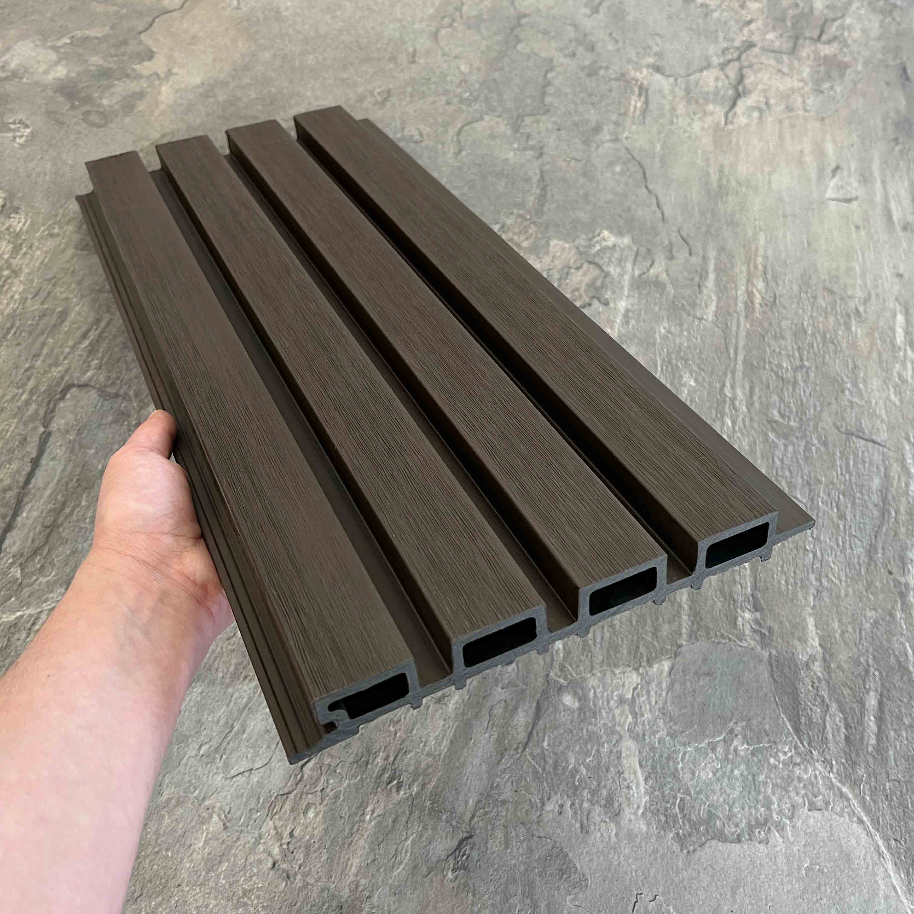 Фасадная реечная панель EasyDecking Ко-Экструзия 219х26х4010 Каштан